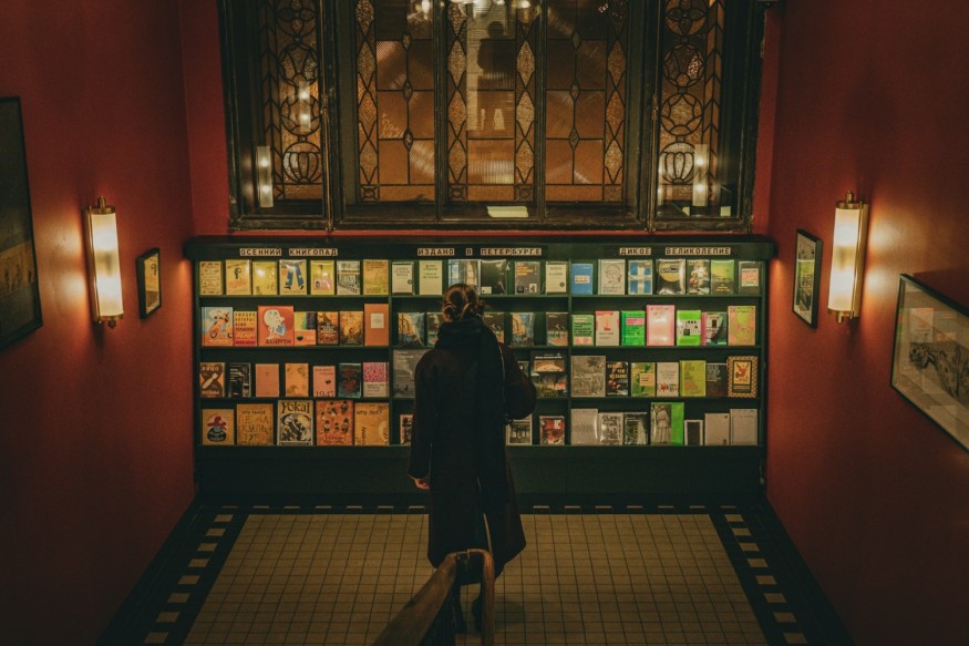 8 Gothic Science Fiction Novels To Read for a Thrilling Adventure