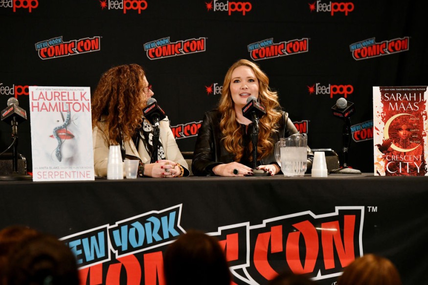 A Journey to Literary Stardom: How Sarah J. Maas Built Her ‘Romantasy’ Multiverse