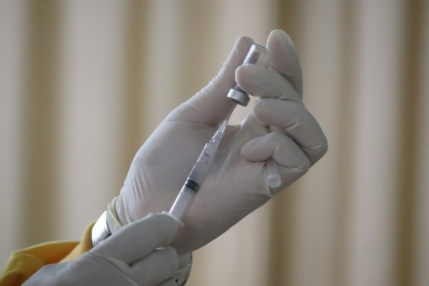 Amazon Reduces Visibility of Anti-Vaccine Books Following Biden Administration's Request to Address 'Vaccine Misinformation’