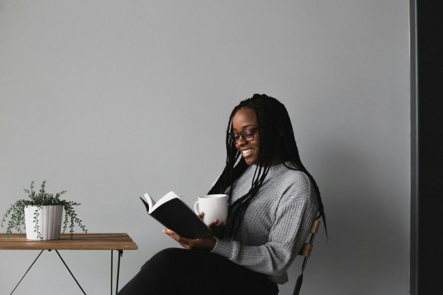 6 Easy Ways to Read More Books