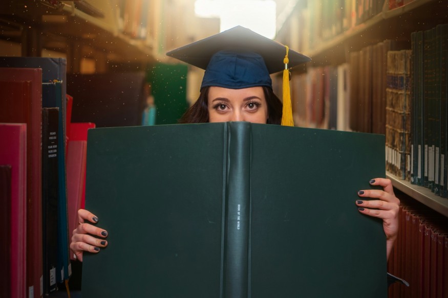 5 Reads to Navigate Transition and Achieve Academic Success